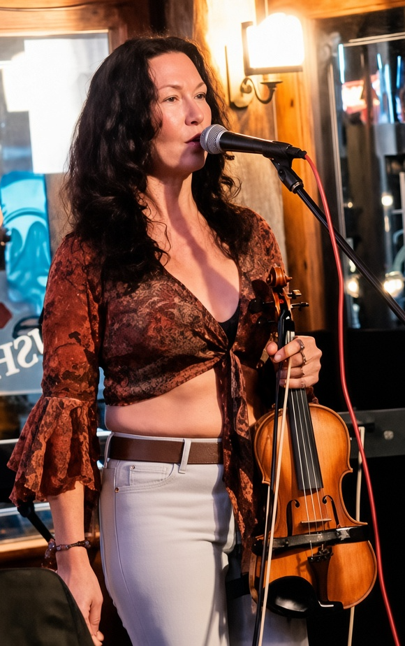Leeza Cook - Violinist & Vocalist